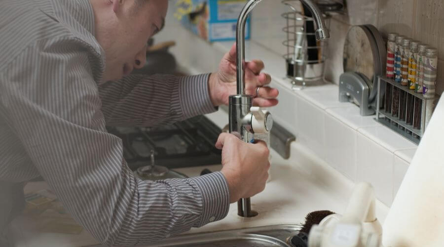 Professional sink repair in Weidman, MI
